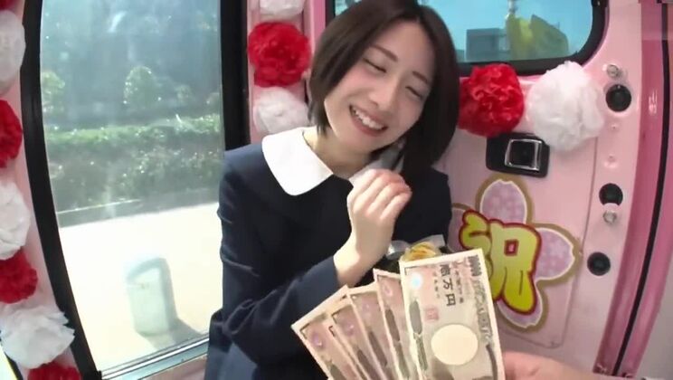 Charming oriental huzzy