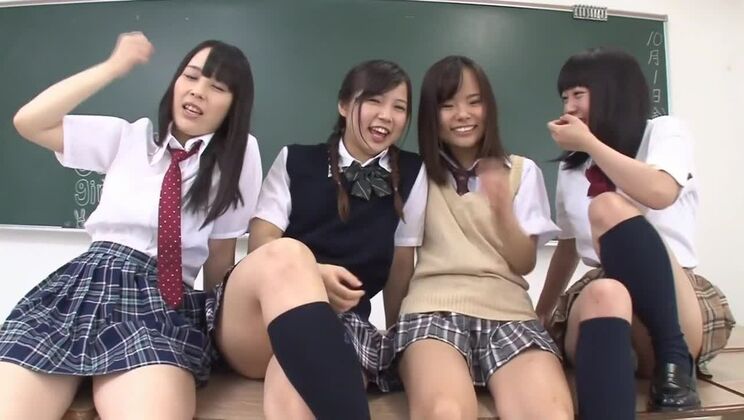 Panties porn video featuring Aimi Usui, Rin Momoi and Yuri Shinomiya