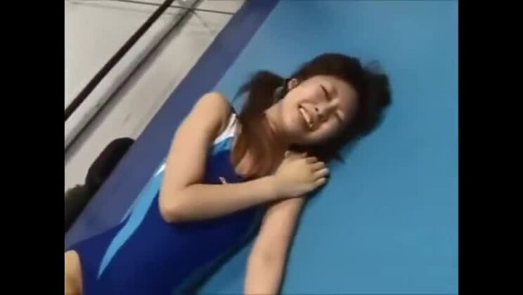 キャットファイト　　モデルＶＳアイドル　その4